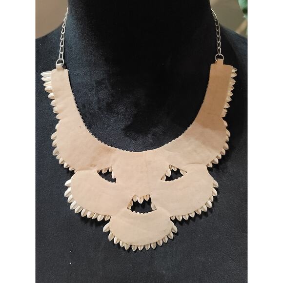 Women's Statement Layered Beaded Feather Design Necklace With Lobster Clasp Lock - Picture 7 of 7